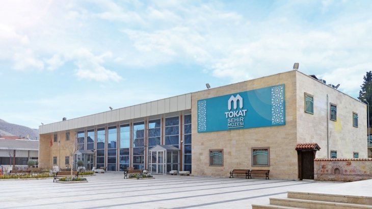 Uluslararası Bayburt Sanatçılar Derneği 2026 yılı sezonun ilk sanat etkinliğini Tokat dan başlatıyor.