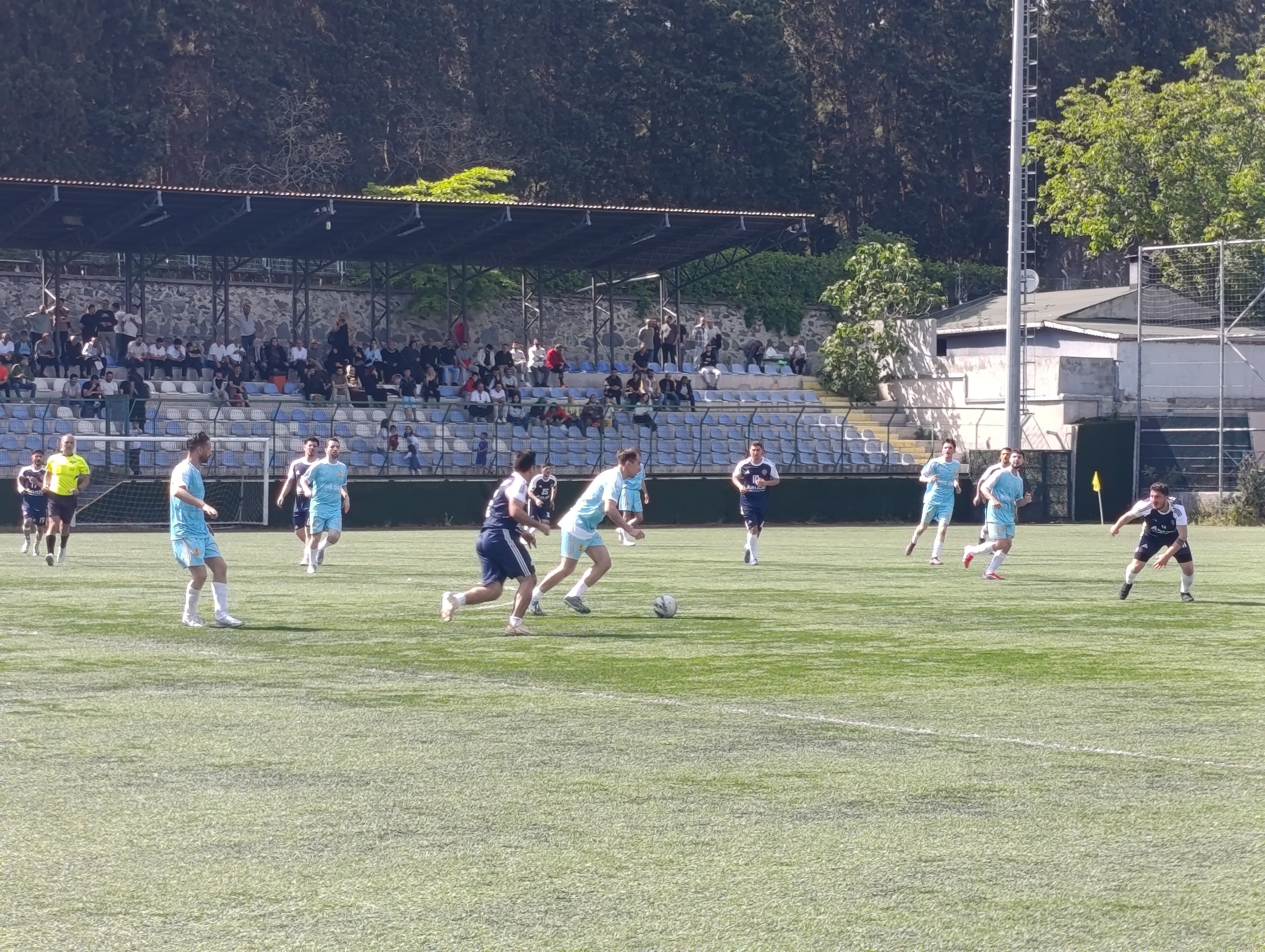 Bayburt Köylerarası Futbol Turnuvası Petekli -Tomlacık