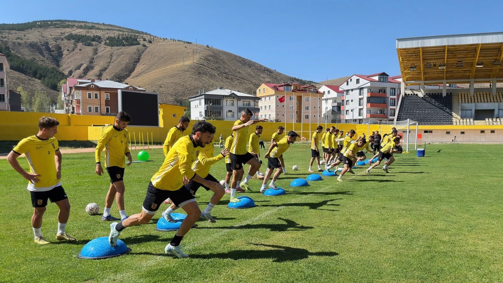 BAYBURT SPOR’DA YOĞUN TEMPO