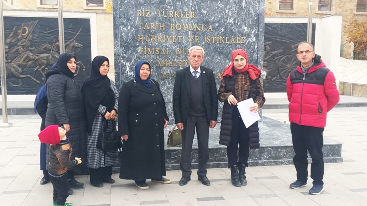 Bayburt CHP Kadın kollarından,Kadına yönelik şiddete karşı açıklama