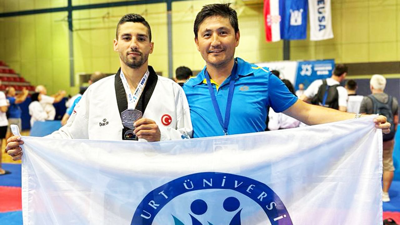 Bayburt Üniversitesi Avrupa'daki Taekwondo Başarısını Bronz Madalyayla Sürdürdü