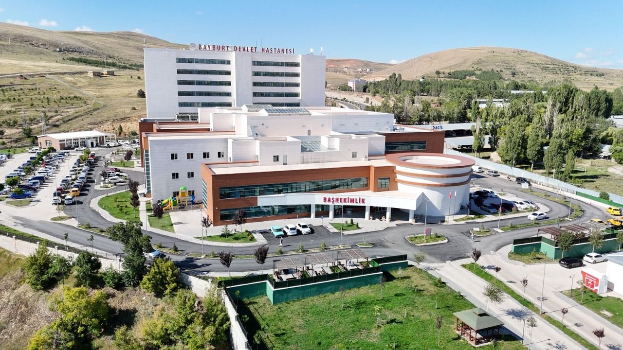 Bayburt Devlet hastanesine yeni doktor kadrosu