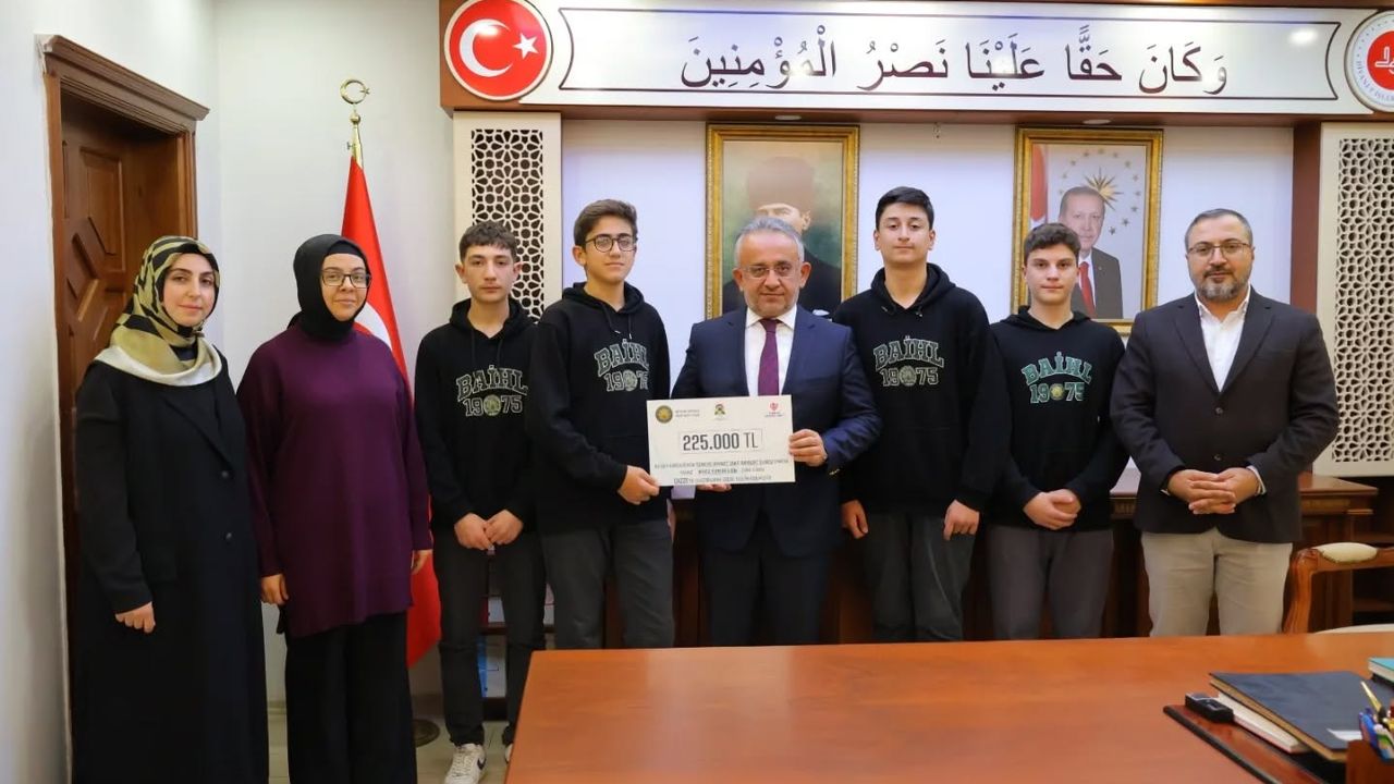 Bayburt Anadolu İmam Hatip Lisesi'nden Gazze'ye destek