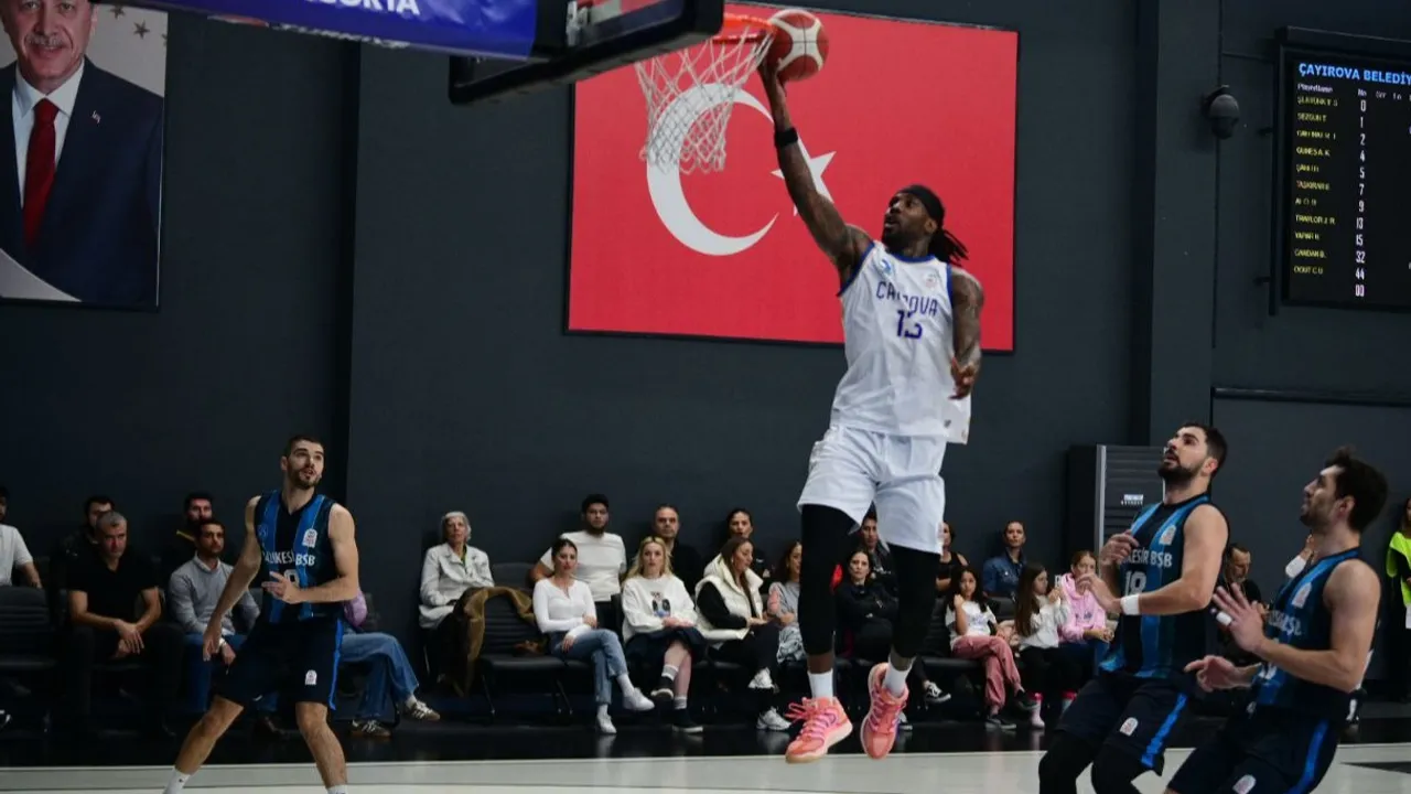 Çayırova'nın potada bileği bükülmüyor