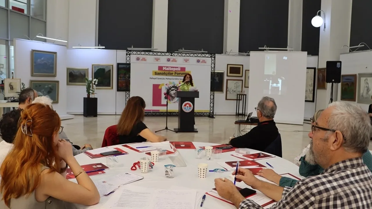 İstanbul'da Maltepeli Sanatçılar Forumu
