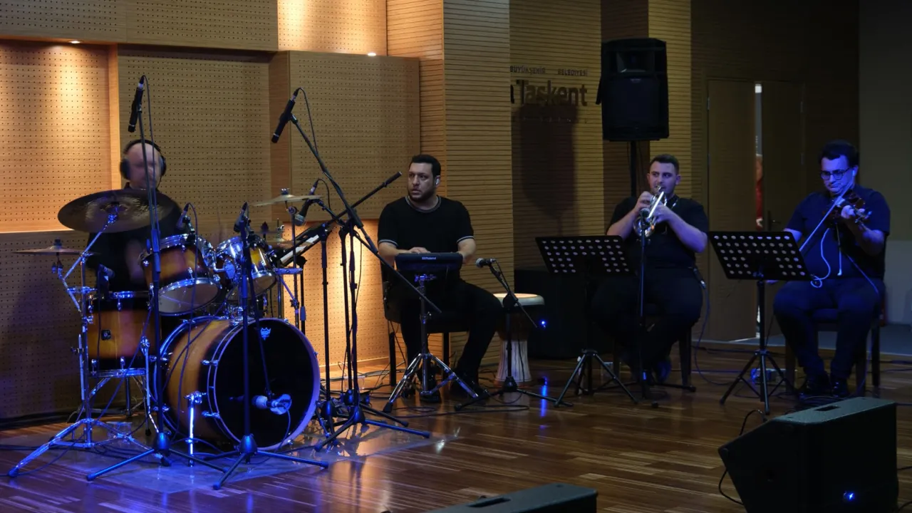 Sakarya'da 'Sesin Yolculuğu' konseri kulakların pasını sildi