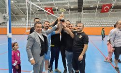 Bayburt'ta Öğretmenler Arası Voleybol Turnuvası