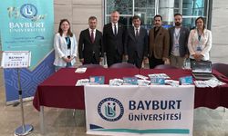 Bayburt Üniversitesi Aday Öğrencilerle,Erzincan'daki Tanıtım Fuarında Buluştu