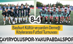 Bayburt Köylerarası Futbol Turnuvasında Yakupabdal-Çayıryolu karşılaşması