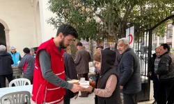 İzmir'de Kızılay Konak'tan Ramazan seferberliği