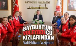 Voleybolcu kızlarından Vali Eldivan’a ziyaret