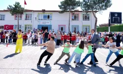 Bakan Tekin'den sürpriz 'dönem sonu' ziyaret