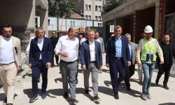 Başkan Büyükakın, Gölcük Kentsel Dönüşüm Projesi’ni inceledi