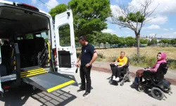 Bir rampa, iki hayat; “Engelsiz Taksi” umut oluyor