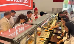 Bursa Osmangazi'de Ferdi Zeyrek anısına yemek ikramı