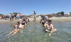 İzmir’de gençlerle yaz boyu 'su gibi eğlence'