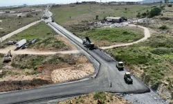 Kocaeli'de Gebze Kirazpınar’da üstyapı atağı