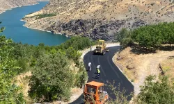 Malatya Büyükşehir'den Karaağaç'a sıcak asfalt