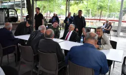 Memduh Büyükkılıç KAYTUR Kahve'de vatandaşla buluştu