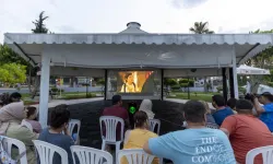 Mersin’de engelsiz sinema keyfi sürüyor