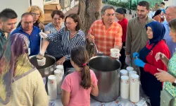 Antalya Muratpaşa'da aşurenin bereketi paylaşıldı