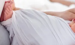 Bebeğini çöpe atan anne tutuklandı! Bakanlık davaya müdahil olacak