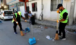 Bornova’da “Süpürge Timi” görevde