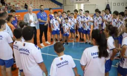 Bursa İnegöl'de yaz spor okullarında 1.792 çocuk sporla buluştu