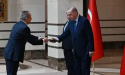 Büyükelçilerden Cumhurbaşkanı Erdoğan’a güven mektubu... Külliye'de diplomatik görüşmeler