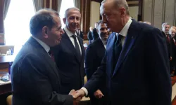 Cumhurbaşkanı Erdoğan, Galatasaray Başkanı Özbek’i hastanede ziyaret etti