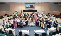 Dünyanın renkleri Denizli’de buluştu