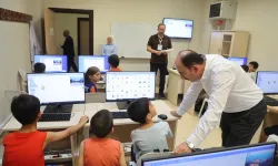 Genç KOMEK Yaz Okulu tatil coşkusuna ortak oluyor