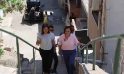 İzmir Karabağlar'da sorunlara muhtarlarla yerinde çözüm