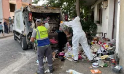 İzmir'de çöp ev temizlendi, yedi yıllık kabus son buldu