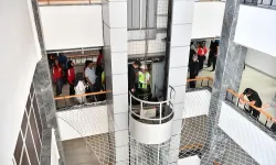 Kayseri Büyükşehir'den asansörden kişi kurtarma eğitimi
