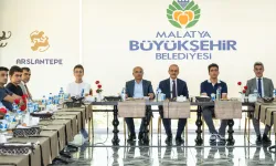 Malatya'da başarılı öğrenciler onuruna yemek