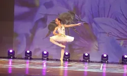 Muğlalı gençlerden büyüleyen bale performansı