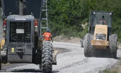 Yarmasu’da 8 kilometrelik yol sathi asfaltla yenilendi