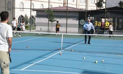 Bayburt’ta tenis heyecanı yeniden başladı