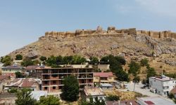 Kalenin Önünde yapılan İnşaat’a Kent Konseyinden tepki