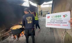 Bayburt İHH'dan Gazze'ye Sıcak Yemek Yardımı