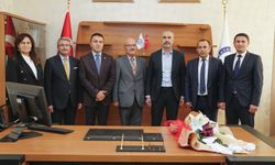 Bayburt Üniversitesi Eğitim Fakültesi'nde Görev Değişimi