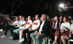12 Dev Adam’ın final heyecanı Bornova’da dev ekranda yaşanacak