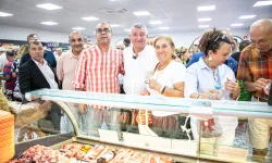 İzmir Güzelbahçe'nin gurur gününde üçüncü Güzmar