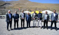 Kayseri Erciyes'e Başkan Büyükkılıç'tan yakın takip