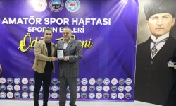 Ağrı'da OGC Genel Başkanı Nihat Aydın’a 'sporun enleri' ödülü