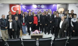 Ağrı'da sporda 'Yılın Enleri' ödüllendirildi