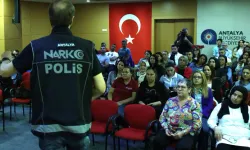 Antalya Büyükşehir’den personeline madde bağımlılığı eğitim
