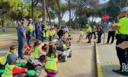 Aydın Nazilli'de minik trafik dedektifleri iş başında