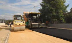 Bursa İnegöl’de 5 sokakta asfalt seferberliği